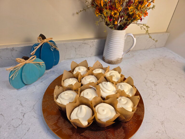 Low Carb Pumpkin Spice Muffins
